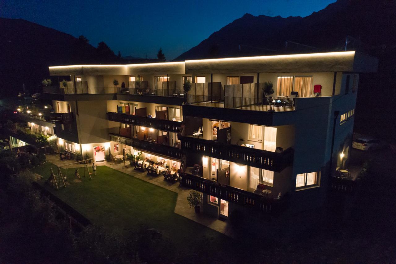Hotel Garni Herz Tirolo Exterior photo