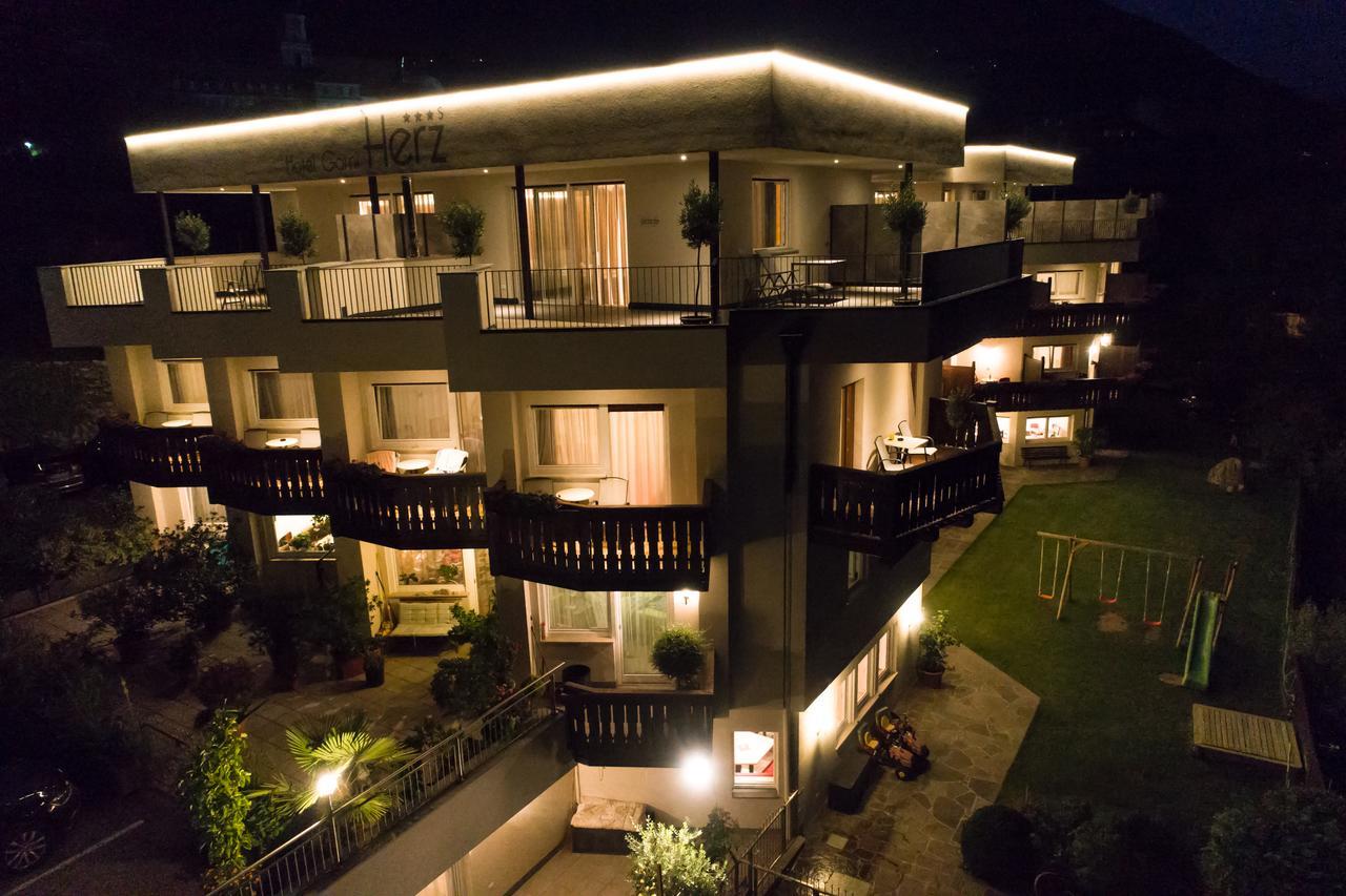 Hotel Garni Herz Tirolo Exterior photo